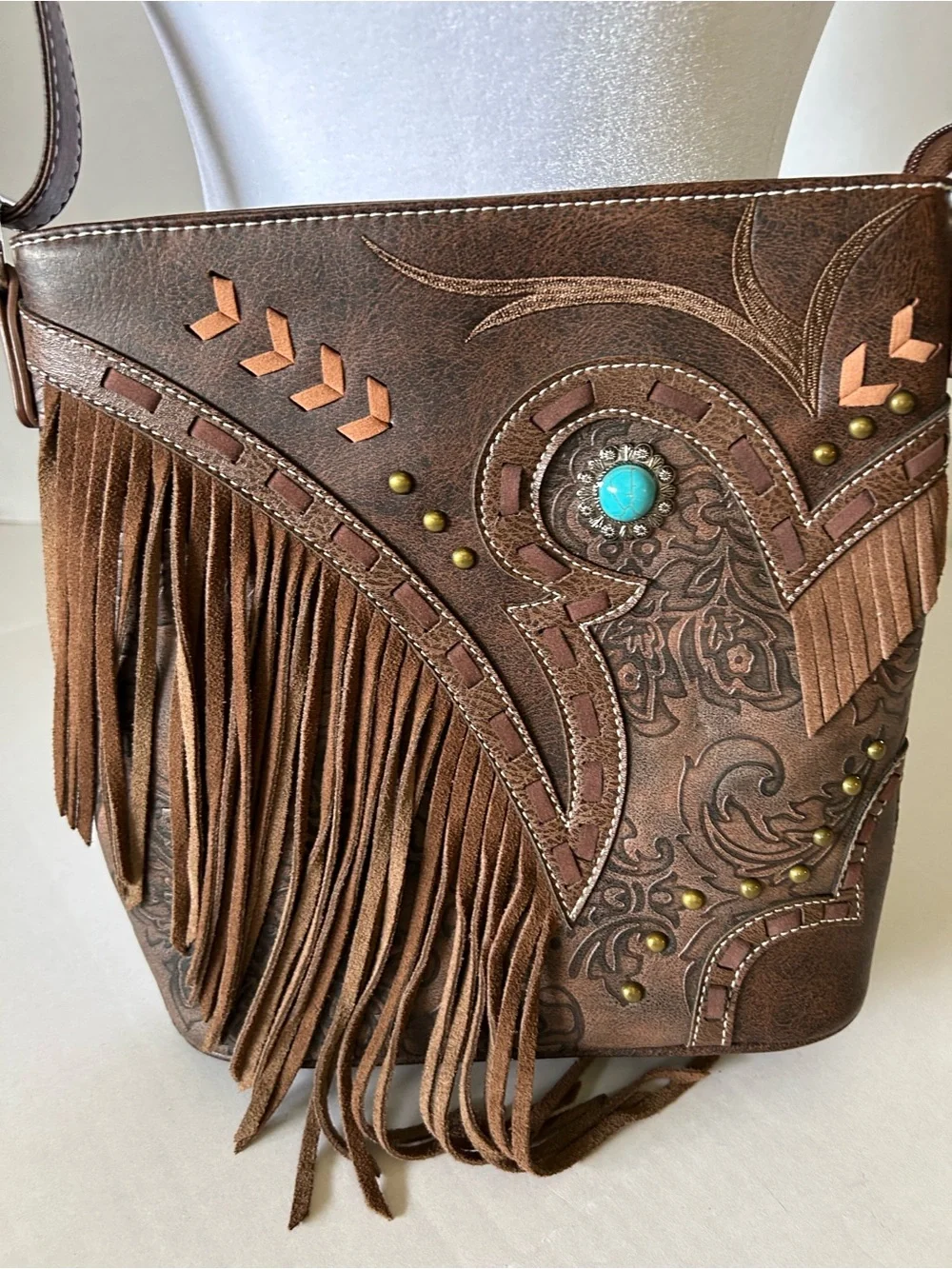 WESTERN COWGIRL CONCEAL VEGAN LEATHER WITH FRINGE CROSSBODY BAG